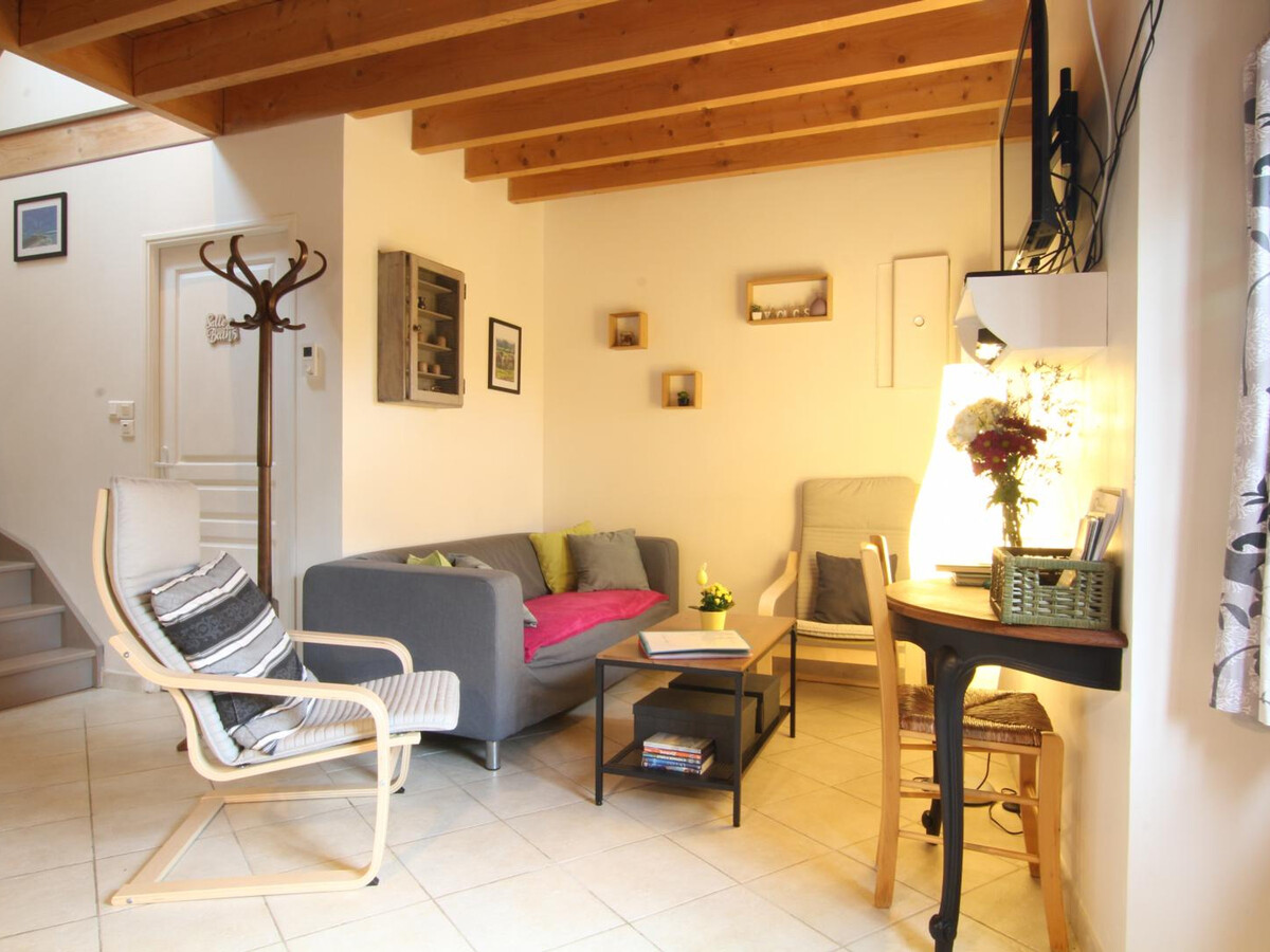 Gîte en pierre du Cotentin, jardin clos et terrasse couverte - Photo 7