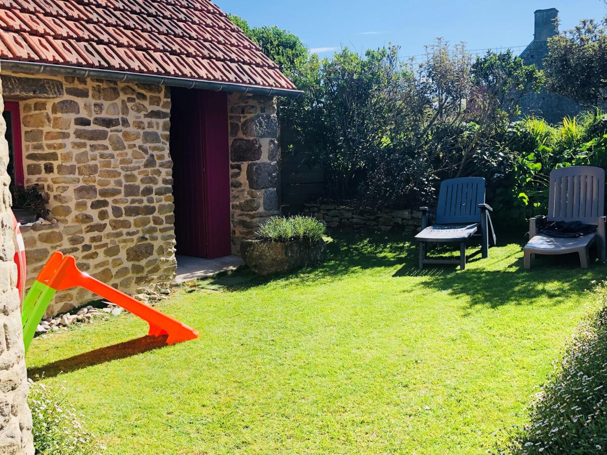 Gîte en pierre du Cotentin, jardin clos et terrasse couverte - Photo 22