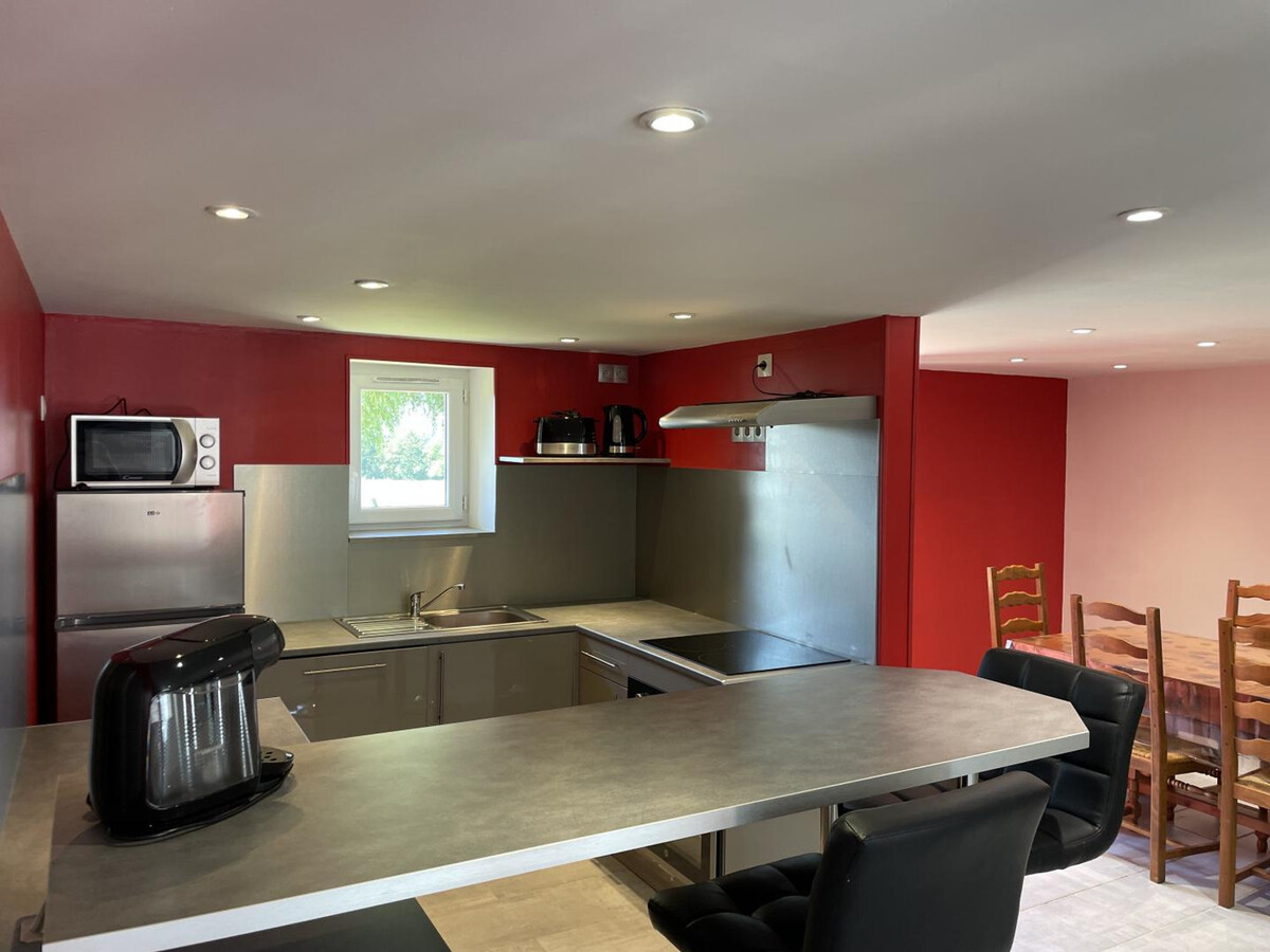 Ferme rénovée avec étang privé à Isle-et-Bardais - Photo 5