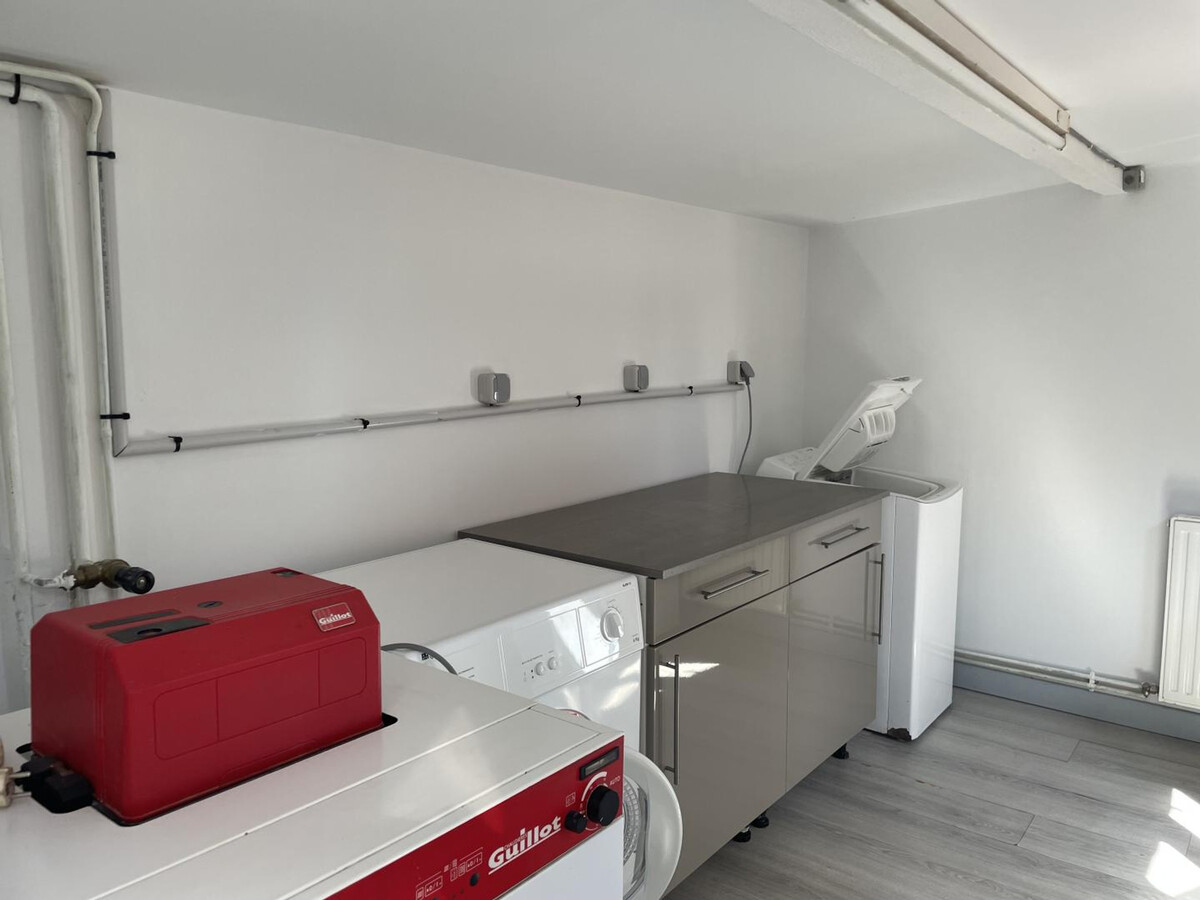 Ferme rénovée avec étang privé à Isle-et-Bardais - Photo 17