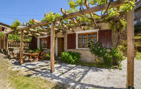 Maison en pierre Corse, vue vallonnée à 5 km de la mer : photo 7