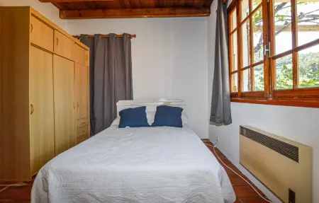 Maison en pierre Corse, vue vallonnée à 5 km de la mer : photo 10
