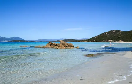 Maison en pierre Corse, vue vallonnée à 5 km de la mer : photo 11