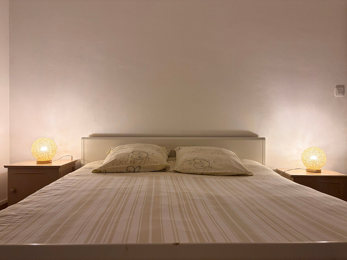 Gîte 14 pers. à Bélâbre : maison, lofts, piscine et étang privé - Photo 14