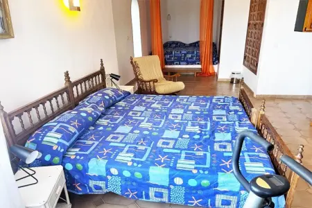 Villa Gaby à Dénia : maison 6 pers. avec jacuzzi privé : photo 15