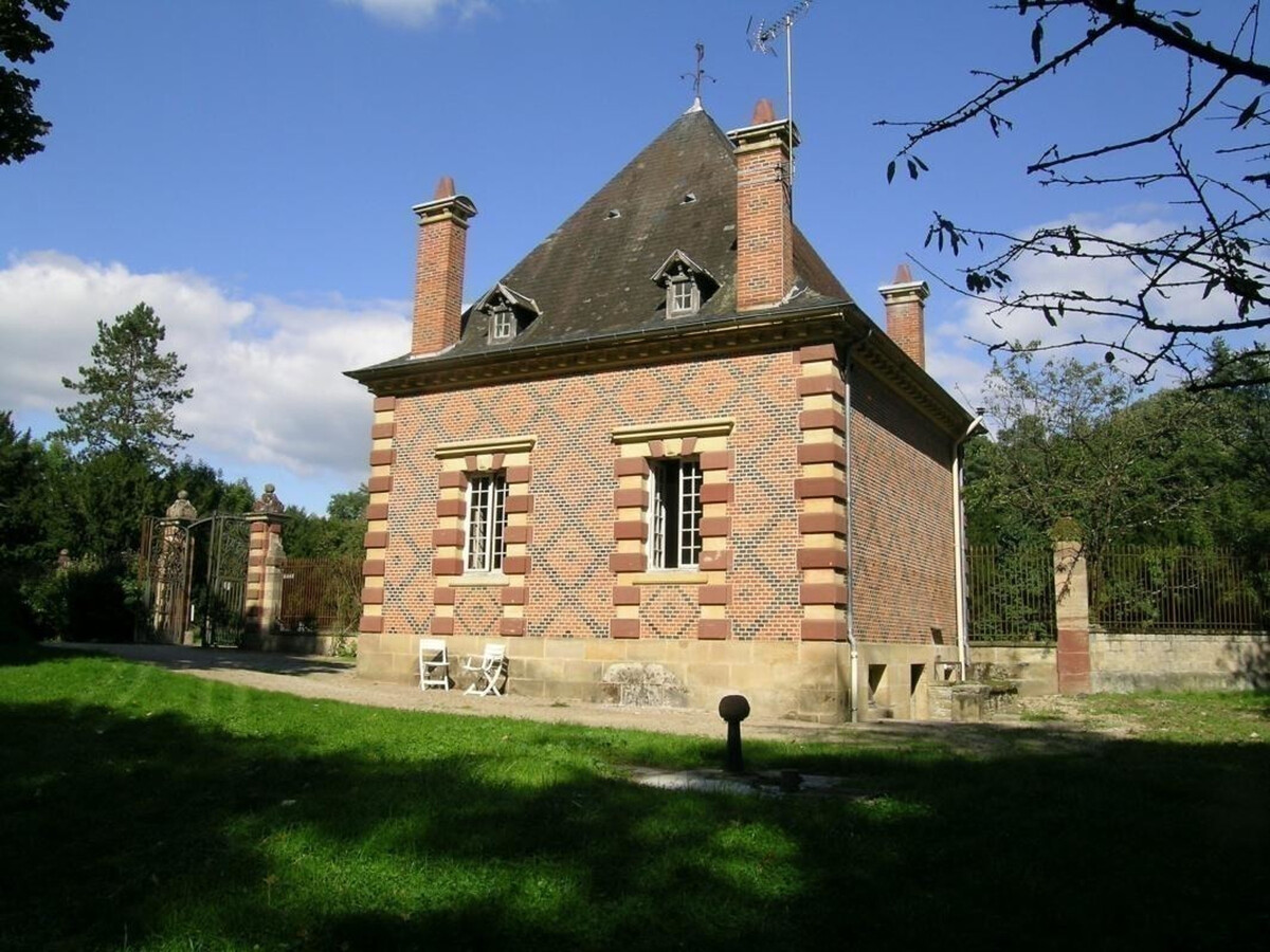 Pavillon de Chasse XIXe Rénové - Gîte 8 pers. à Trévol - Photo 1