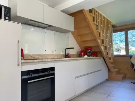 Chalet rénové 105m² pour 8, centre Samoëns, animaux ok - Photo 4