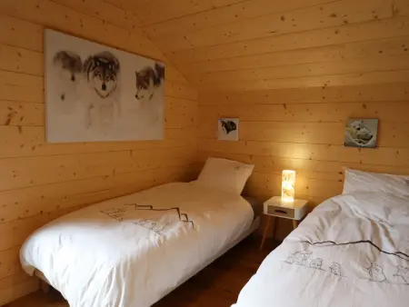 Chalet rénové 105m² pour 8, centre Samoëns, animaux ok - Photo 9