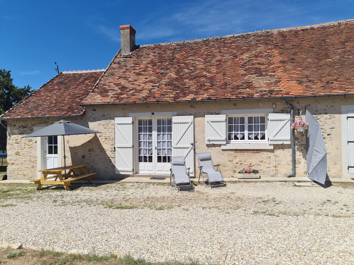 Gîte en Berry avec garage et étang, tout inclus - Photo 1
