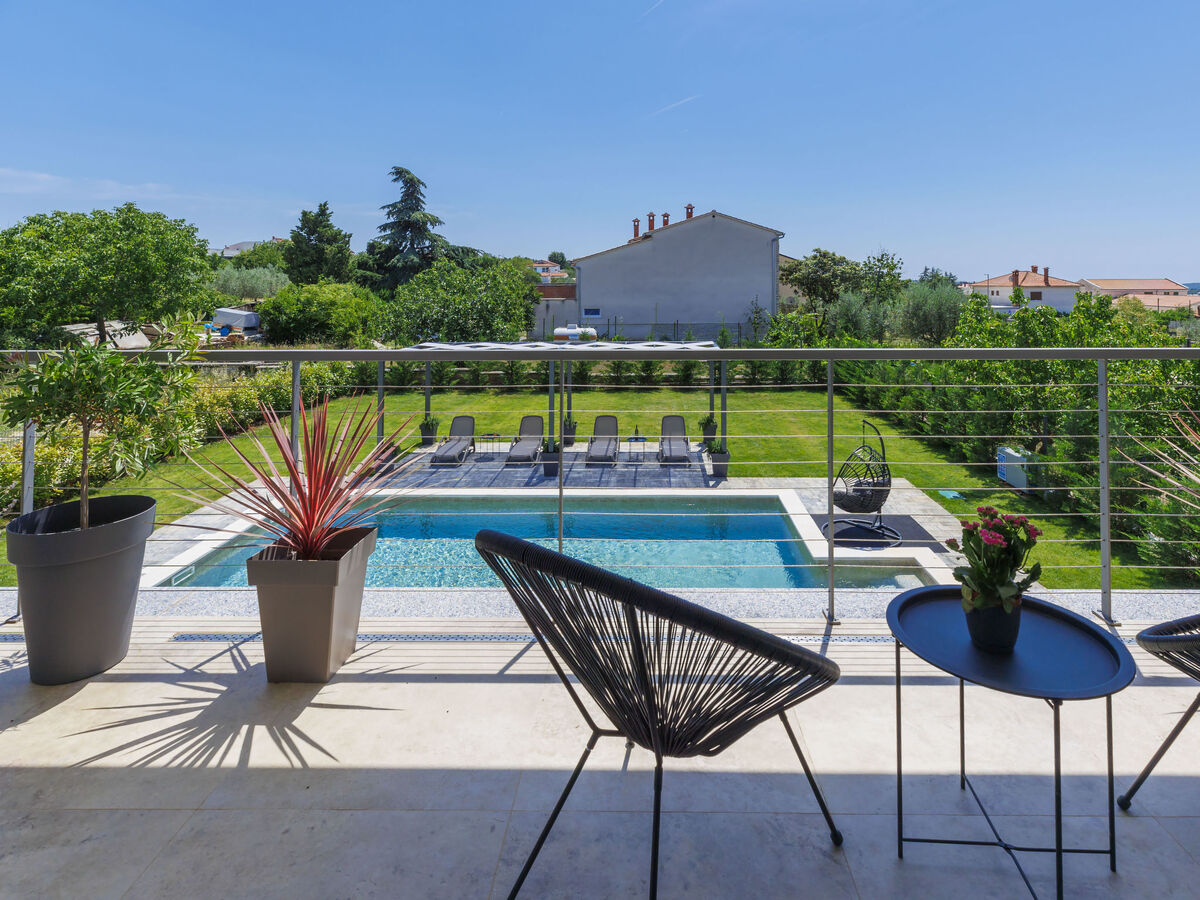 Villa Essea, maison moderne avec piscine chauffée - Photo 5