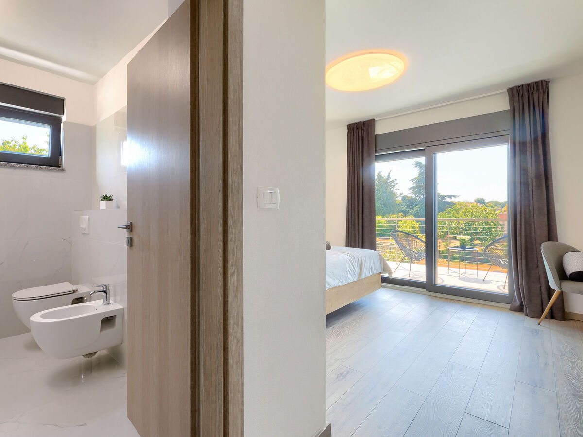Villa Essea, maison moderne avec piscine chauffée - Photo 21