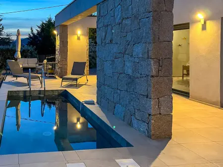Villa Casa di Bà, 2 chambres avec piscine à Afa : photo 21