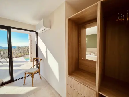 Villa Casa di Bà, 2 chambres avec piscine à Afa : photo 24