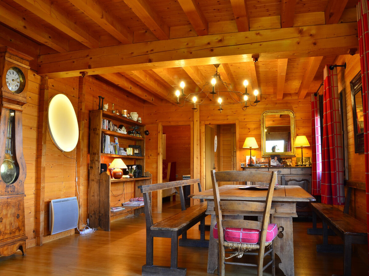 Chalet L'Eterlou aux Coches | 10 pers, sauna et parking gratuits - Photo 3
