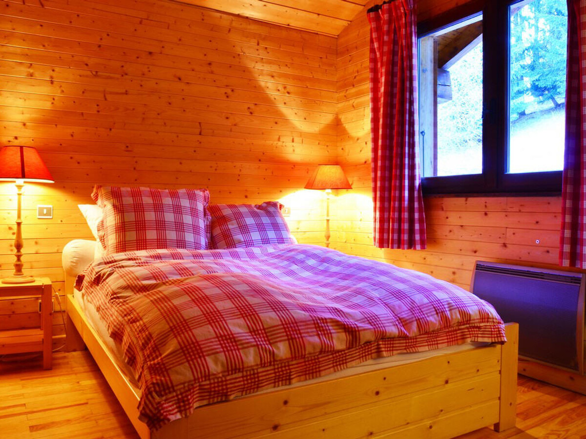 Chalet L'Eterlou aux Coches | 10 pers, sauna et parking gratuits - Photo 9
