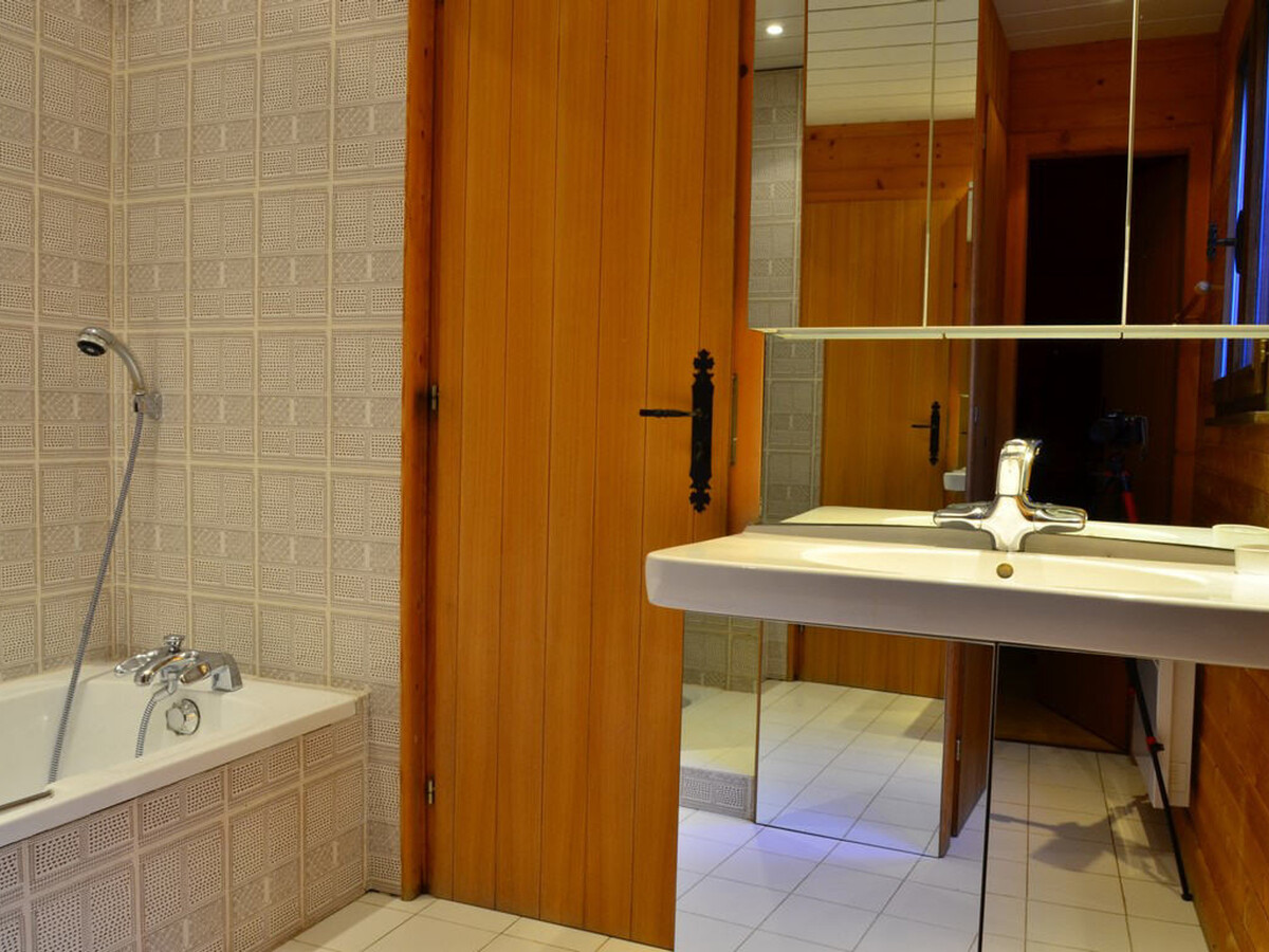 Chalet L'Eterlou aux Coches | 10 pers, sauna et parking gratuits - Photo 11