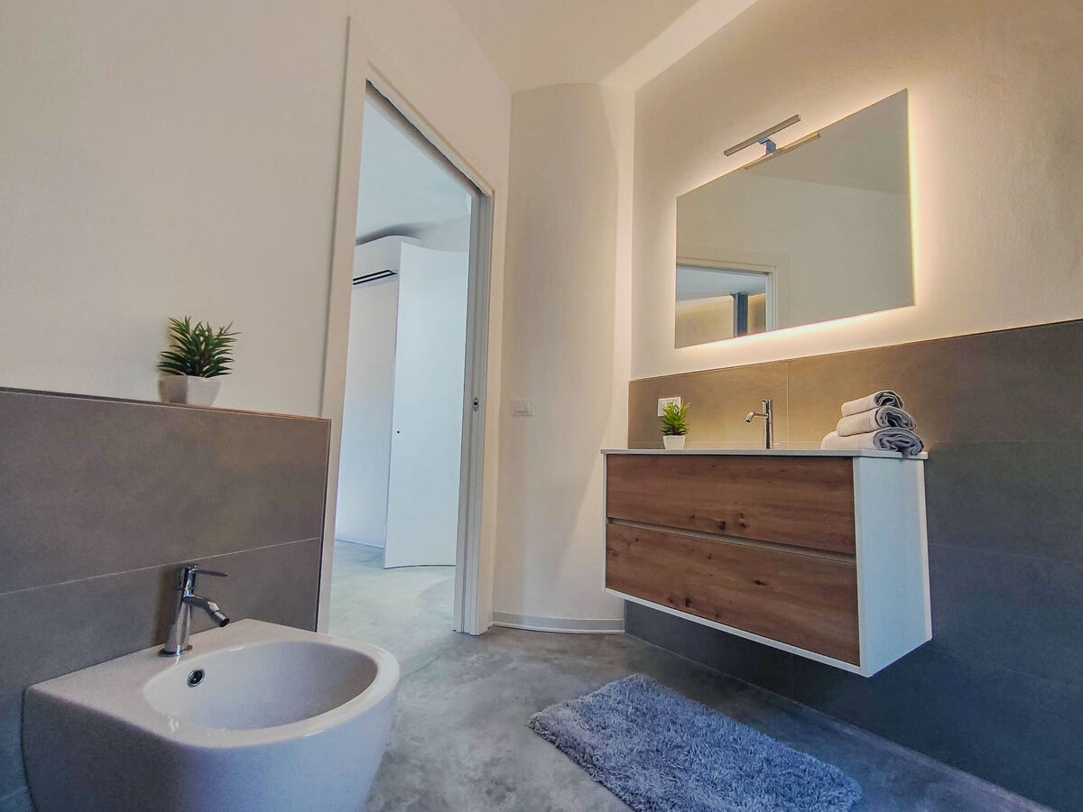 Villa Vasca : loft moderne avec piscine à San Lorenzo - Photo 16