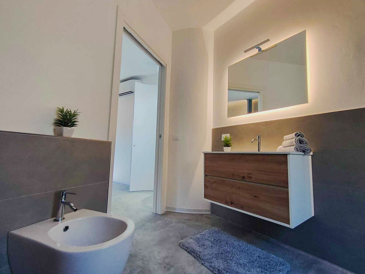 Villa Vasca : loft moderne avec piscine à San Lorenzo - Photo 18