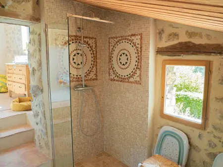 Mas provençal XVIIIe avec piscine chauffée à Montaulieu, 14 pers. : photo 27