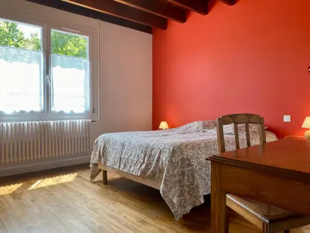 Maison de vacances spacieuse près de la forêt, avec jardin, cheminée, wifi, et équipements de loisirs. - Photo 4