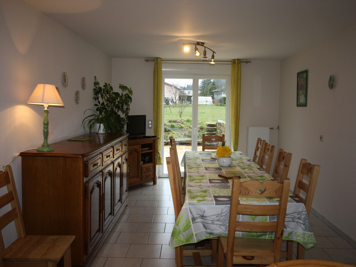 Gîte 190 m² pour 10 personnes, terrain et terrasse à Docelles - Photo 1
