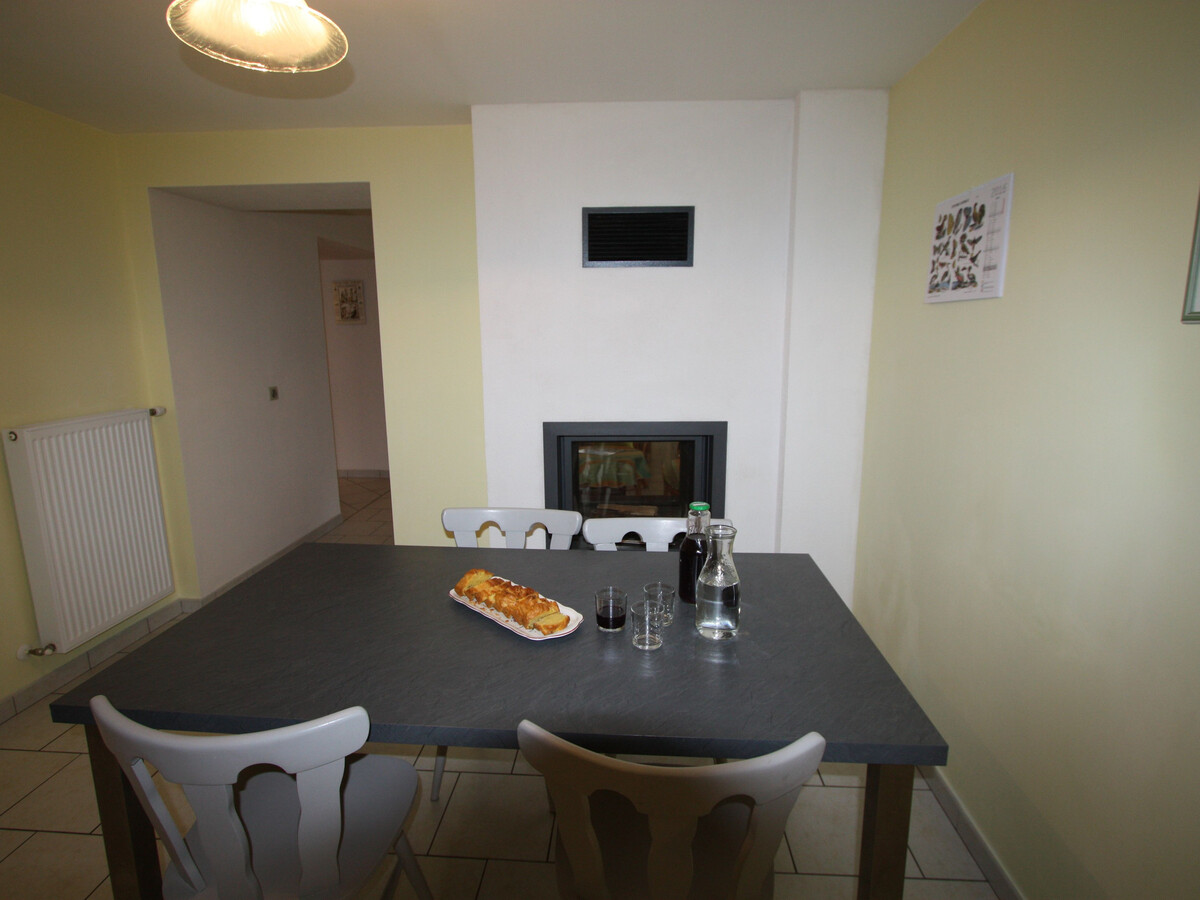 Gîte 190 m² pour 10 personnes, terrain et terrasse à Docelles - Photo 5