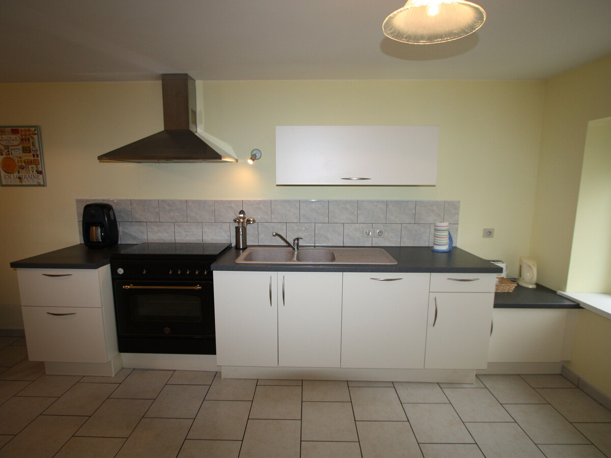 Gîte 190 m² pour 10 personnes, terrain et terrasse à Docelles - Photo 9