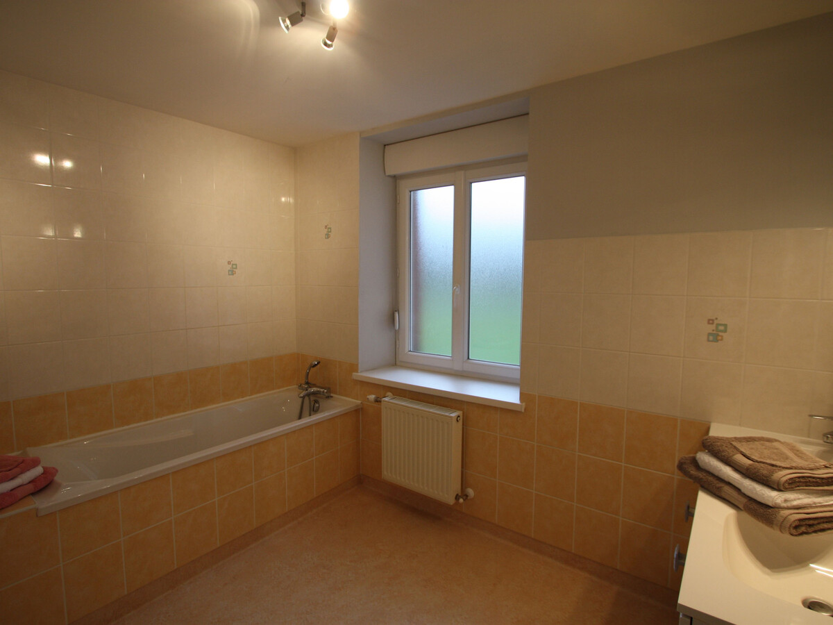Gîte 190 m² pour 10 personnes, terrain et terrasse à Docelles - Photo 32