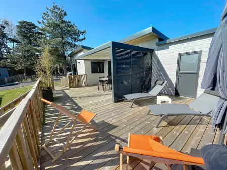 Chalet de standing à Jullouville - 6 couchages, piscine chauffée, proche plage et commerces, Wi-Fi gratuit - Photo 15