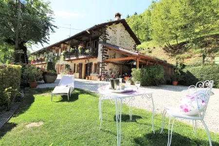Location maison à Pedavena, Maison de vacances à Feltre avec jardin et barbecue