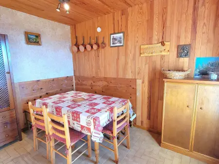 Appartement 4 pers. au pied des pistes à Saint-Michel-de-Chaillol : photo 4
