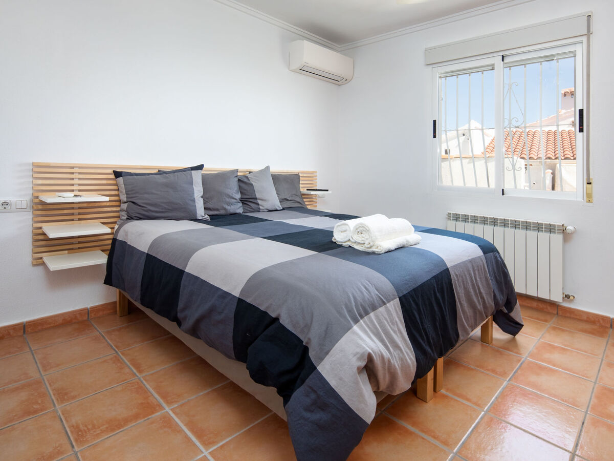 Villa Bellvue à Oliva : 3 chambres, piscine et vue mer - Photo 13