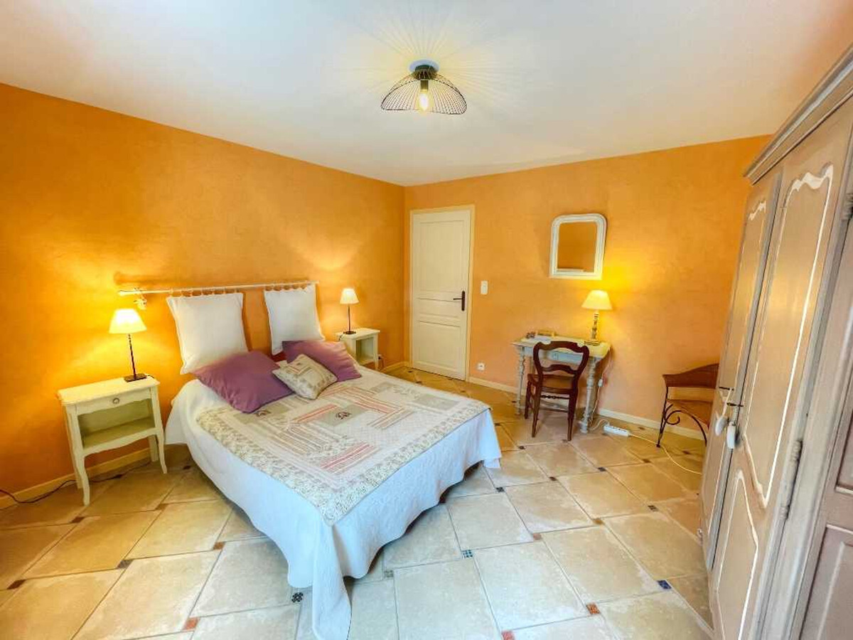 Gîte 17e siècle avec piscine couverte à Draché - Photo 13