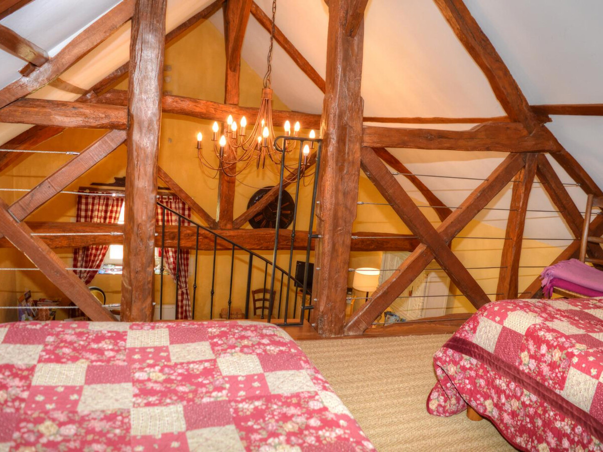 Gîte 17e siècle avec piscine couverte à Draché - Photo 16
