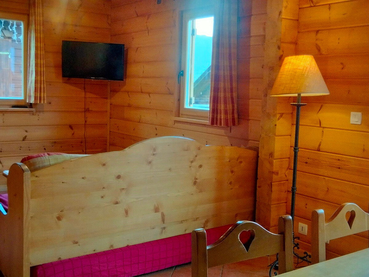 Chalet 6 pers La Joue du Loup, terrasse et accès piscine - Photo 2