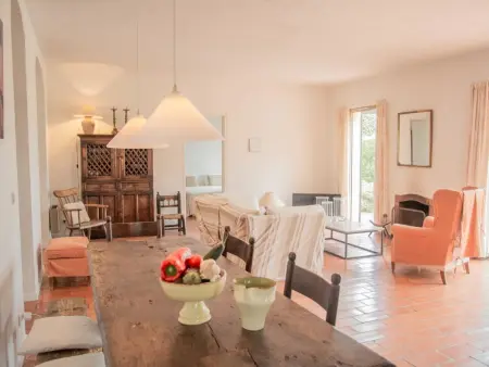 Villa avec piscine privée et jardin de 1400 m² à Valbonne : photo 4