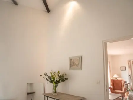 Villa avec piscine privée et jardin de 1400 m² à Valbonne : photo 15