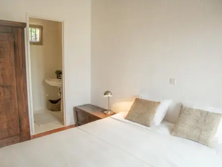 Villa avec piscine privée et jardin de 1400 m² à Valbonne : photo 28
