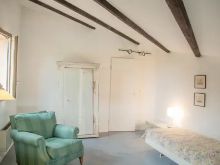 Villa avec piscine privée et jardin de 1400 m² à Valbonne : photo 33