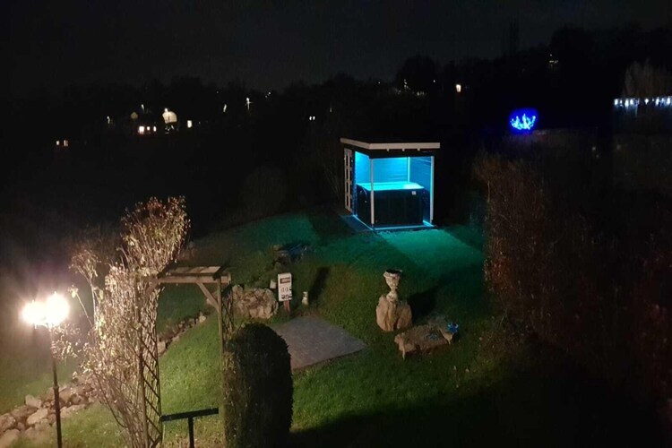 Maison Residence Suprême : bain à remous et sauna - Photo 35
