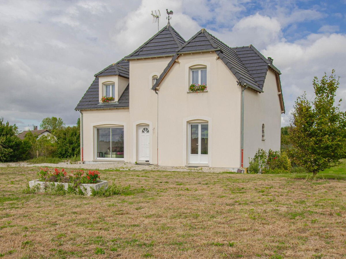 Gîte 4 chambres, 3500 m² à Saint-Remy, idéal famille - Photo 1