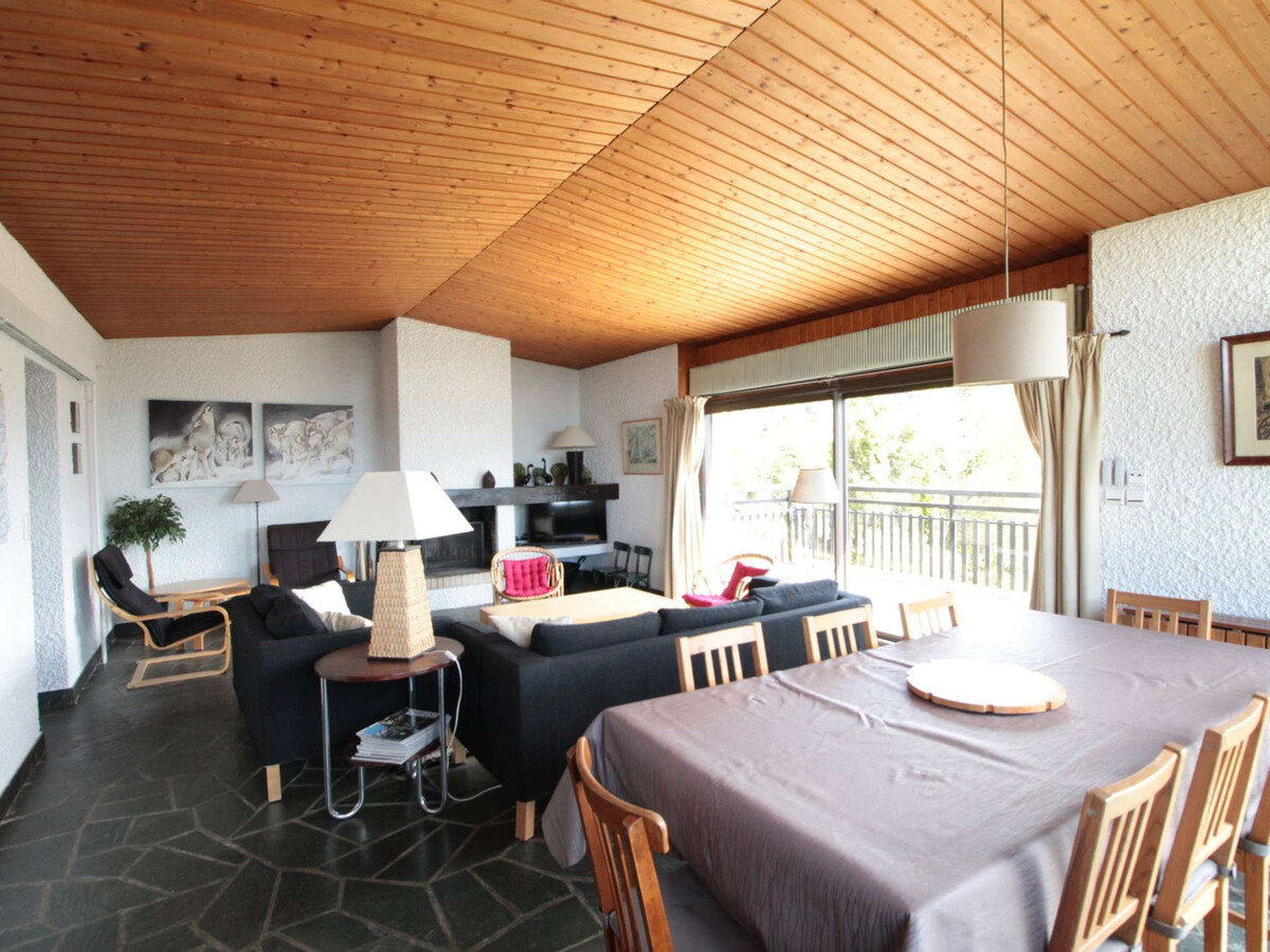 Chalet 5 ch, 11 pers, terrasse sud aux Carroz - Photo 1