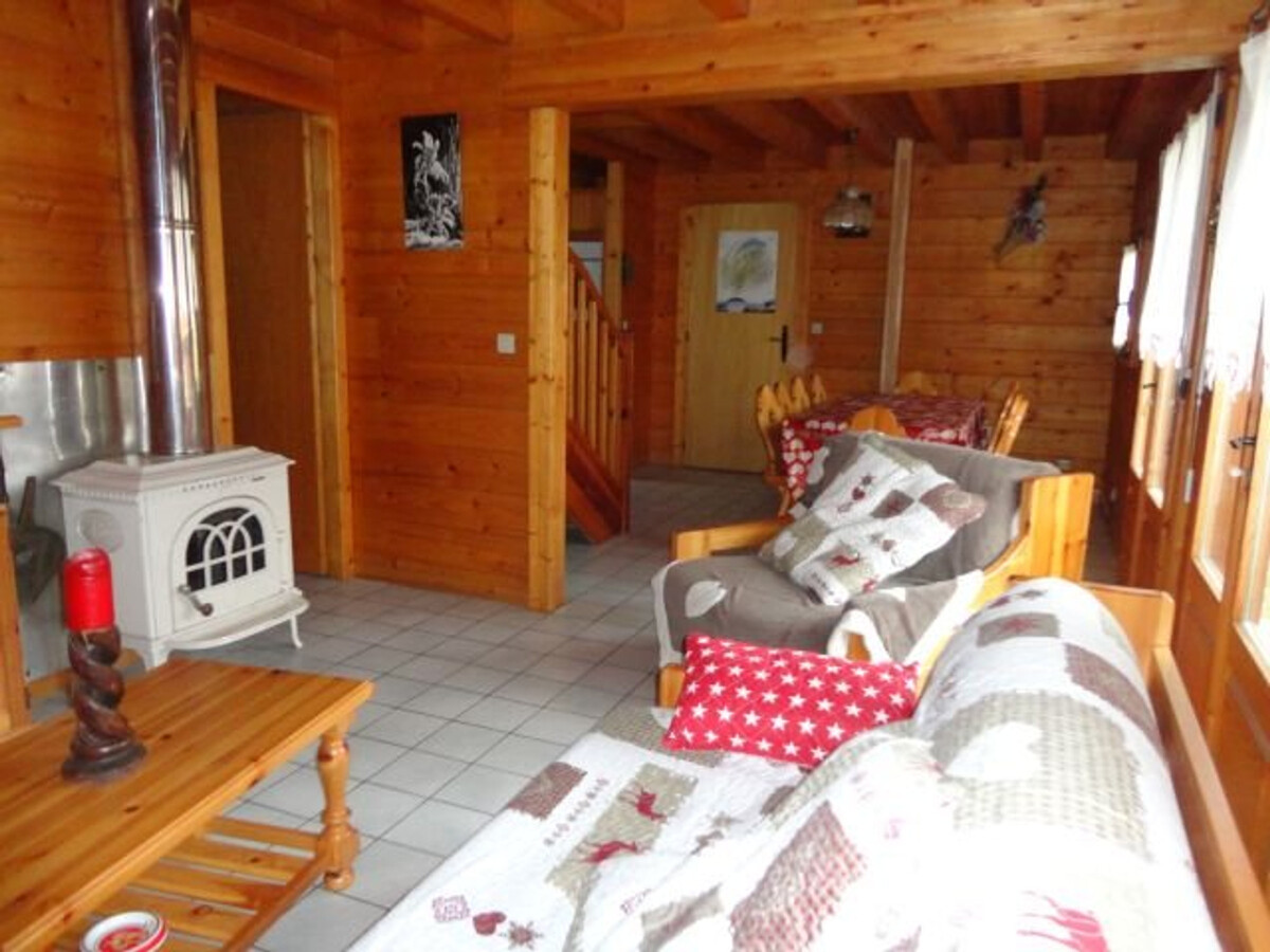 Chalet 8 pers, 800m des pistes, poêle à bois - Photo 1