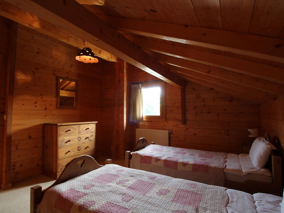 Chalet 10 pers, 5 chambres – Arâches-la-Frasse - Photo 11