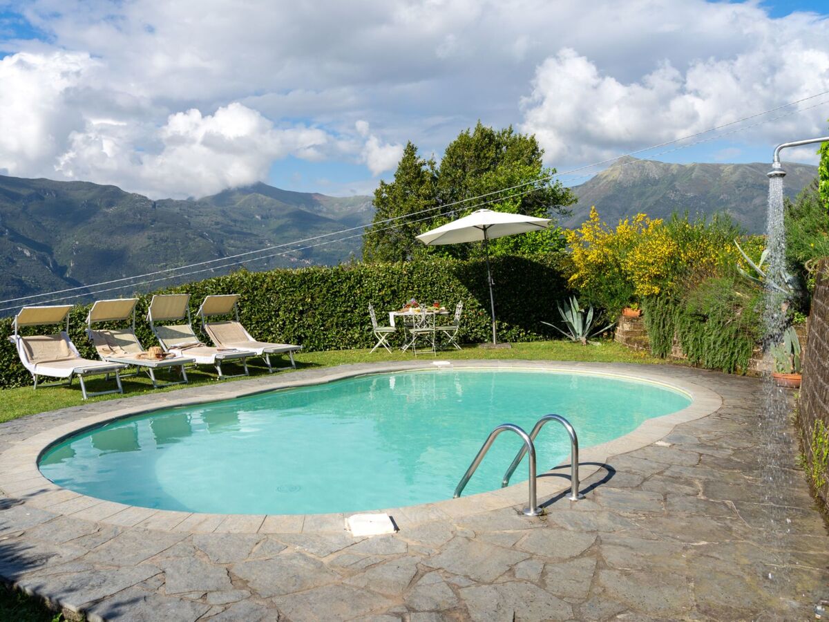 Villa Monica à Camaiore avec piscine et jardin - Photo 9