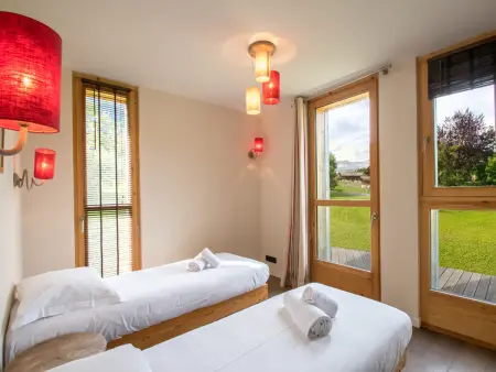 Chalet contemporain 3* proche pistes, 6 chambres pour 12 personnes - Photo 9
