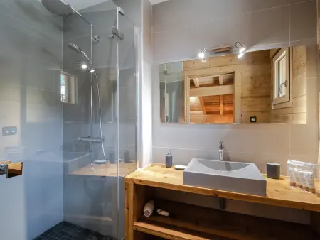 Chalet moderne 4 étoiles, 11 pers., sauna et parking - Photo 13