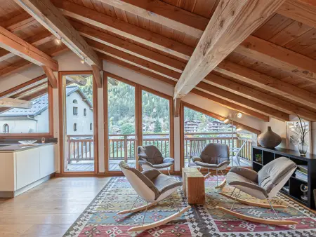 Superbe chalet 4 étoiles 8 pers, proche pistes, Wi-Fi, parking - Photo 1
