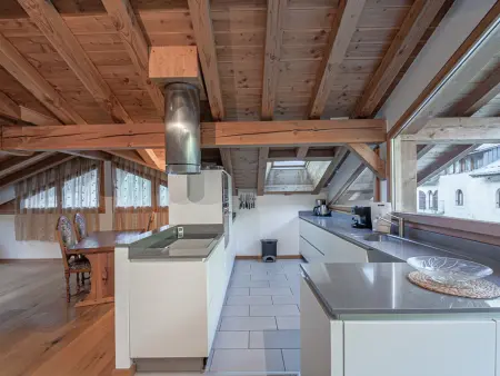 Superbe chalet 4 étoiles 8 pers, proche pistes, Wi-Fi, parking - Photo 4