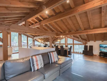 Superbe chalet 4 étoiles 8 pers, proche pistes, Wi-Fi, parking - Photo 6